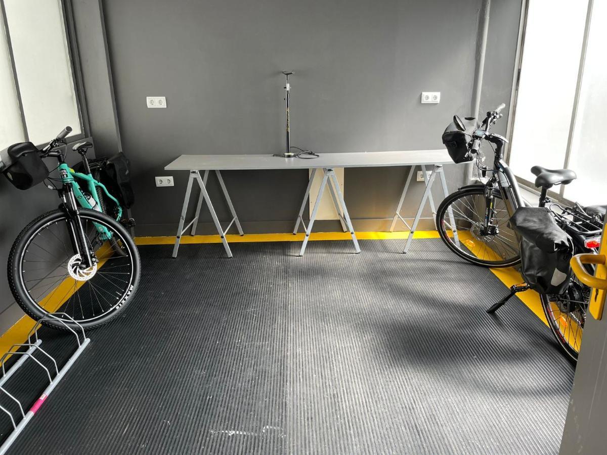 Habitus Hotel Leyre Pamplona Ngoại thất bức ảnh