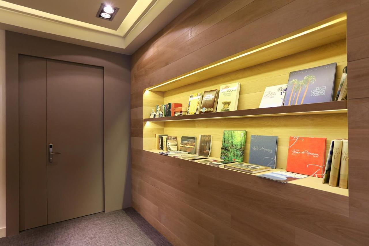 Habitus Hotel Leyre Pamplona Ngoại thất bức ảnh