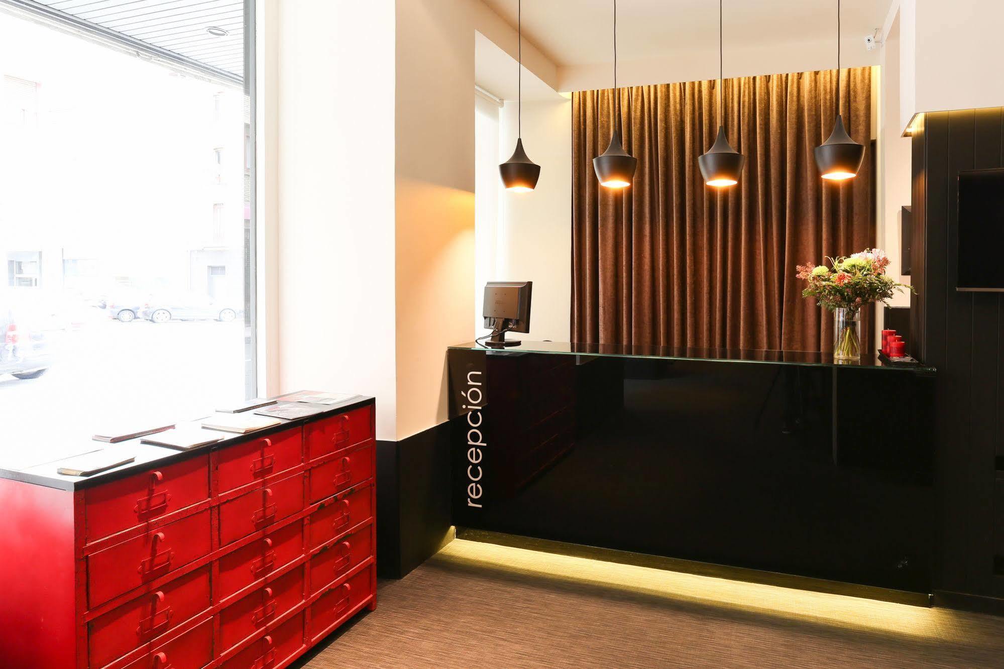 Habitus Hotel Leyre Pamplona Ngoại thất bức ảnh