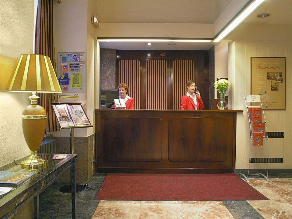 Habitus Hotel Leyre Pamplona Nội địa bức ảnh